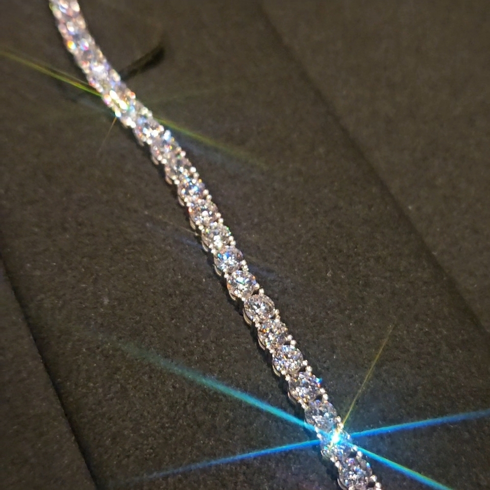 Classic White Crystal Tennis Bracelet - Elegant Women Jewelry